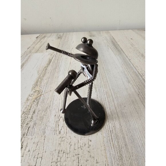 Kalifano frog singer band musical metal art figurine screws bolts‎ unique statue - Picture 2 of 7